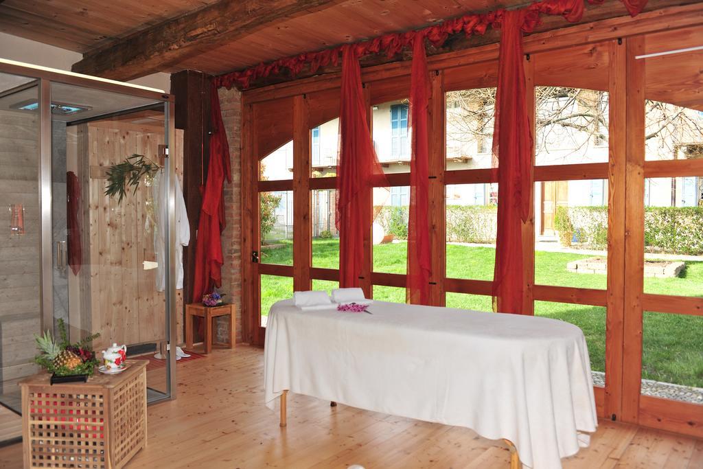 La Madernassa Resort - Casalora Dimora Storica Di Charme Guarene Eksteriør bilde
